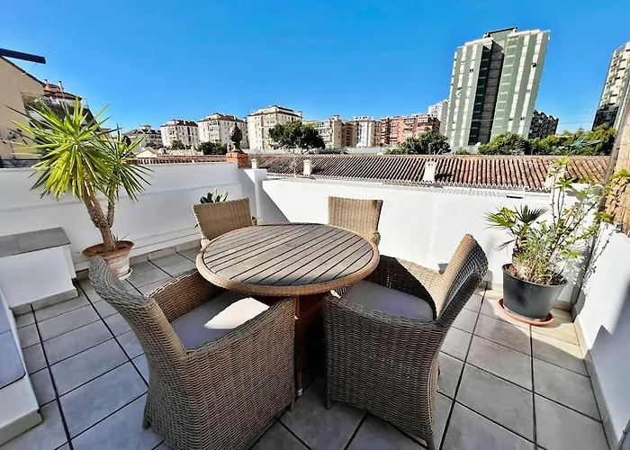 Casa Independiente Céntrica Con Encanto Fuengirola