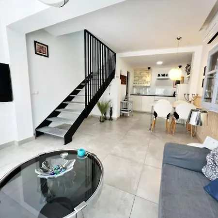 Casa Independiente Centrica Con Encanto Ferienhaus Fuengirola